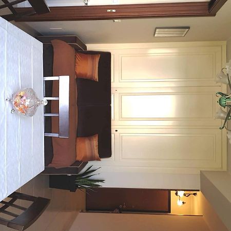 Nerissa Holiday Apartment ميلاتسو المظهر الخارجي الصورة
